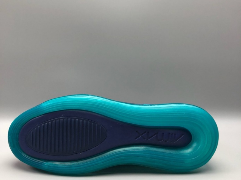 Nike Air Max 720 搭载厚度优于 Nike 先前鞋款的大型 Air 气垫 (36)
