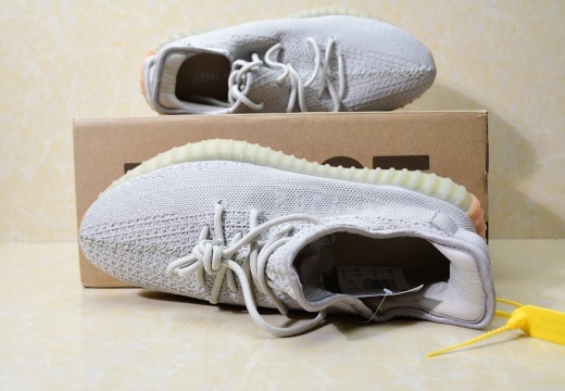 阿迪达斯Adidas Yeezy Boost 350 (81) (983 visits) 阿迪达斯Adidas Yeezy Boost 350 (81)