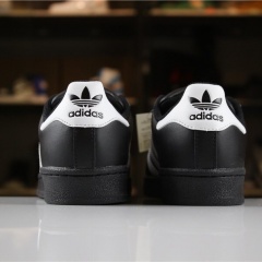 Adidas 三叶草 贝壳头板鞋 (39)