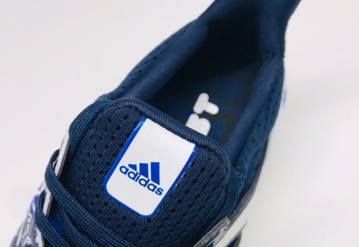 Adidas 阿迪达斯 Ultra Boost  (5)