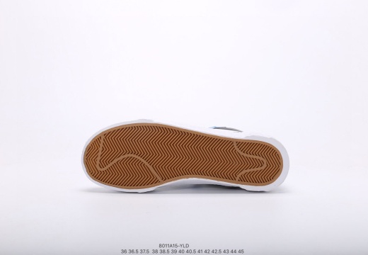 开拓者 日式解构美学SACAI联名 x Nike Blazer重叠  (33)