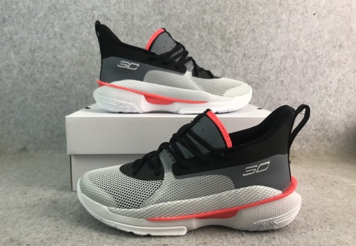 Under Armour Curry 7 安德玛UA男鞋 库里7代 (39)