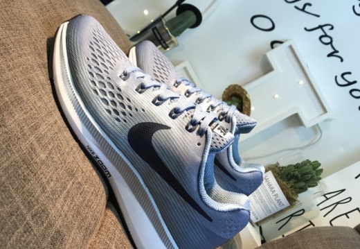 NIKE AIR ZOOM PEGASUS 34登月34代 (52) (809 visits) NIKE AIR ZOOM PEGASUS 34登月34代 (52)