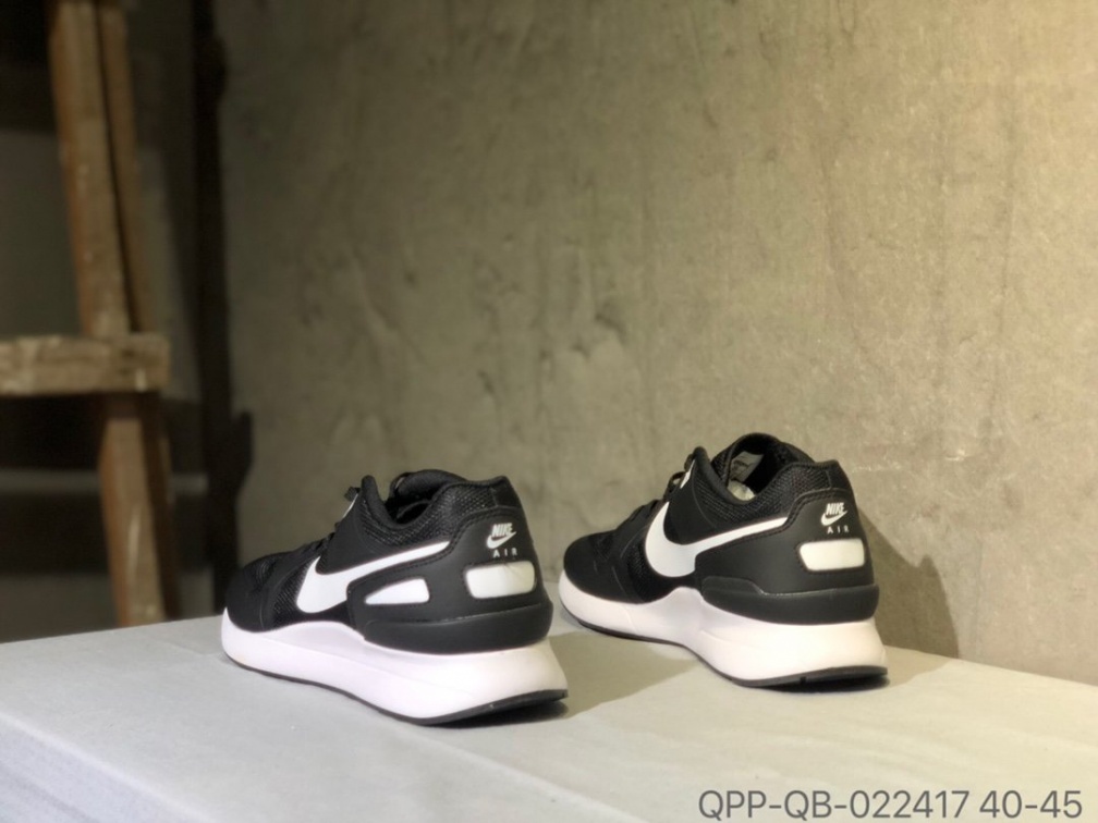 Nike Air Paranois华夫跑鞋 (41)
