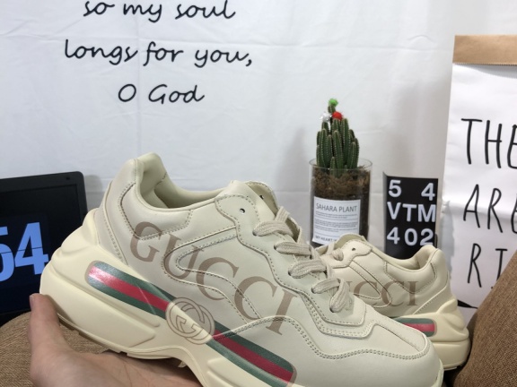  Gucci Rhyton Vintage Trainer Sneaker  (43)