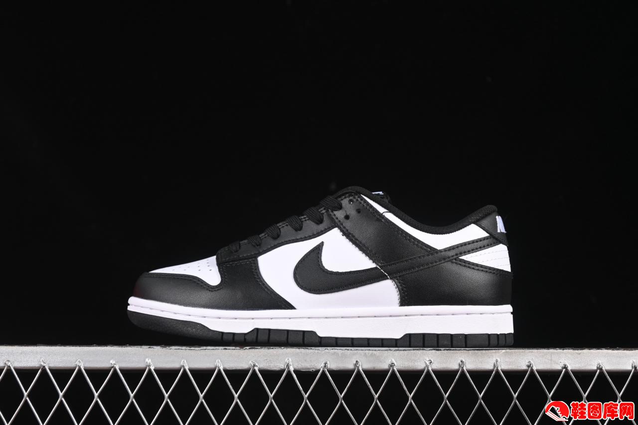 Nike SB Dunk Low 经典黑白 HF5441-100：滑板基因与OG配色的终极融合