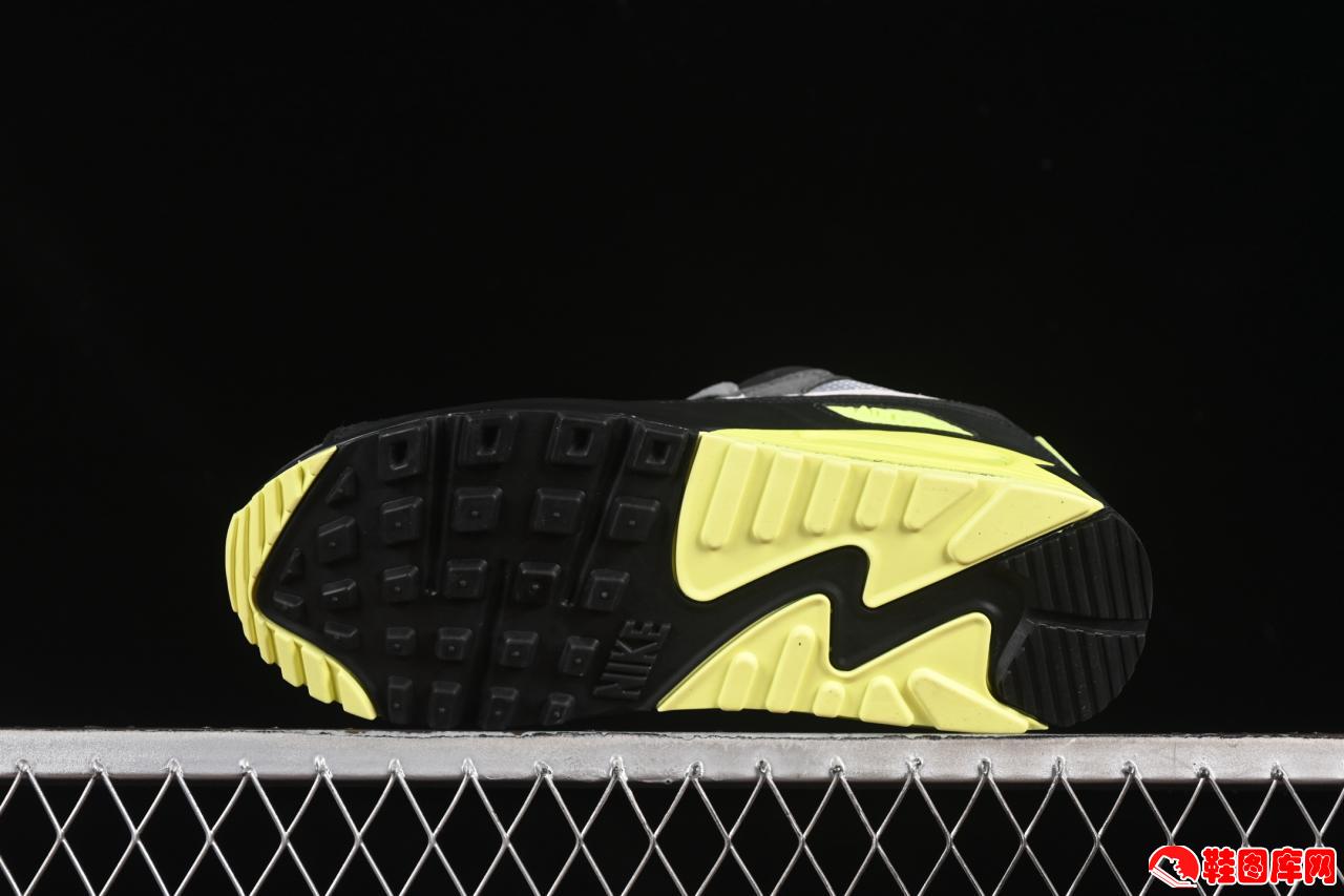 Nike Air Max 90复古跑鞋｜可视气垫+再生材质｜限量货号DM0029-012