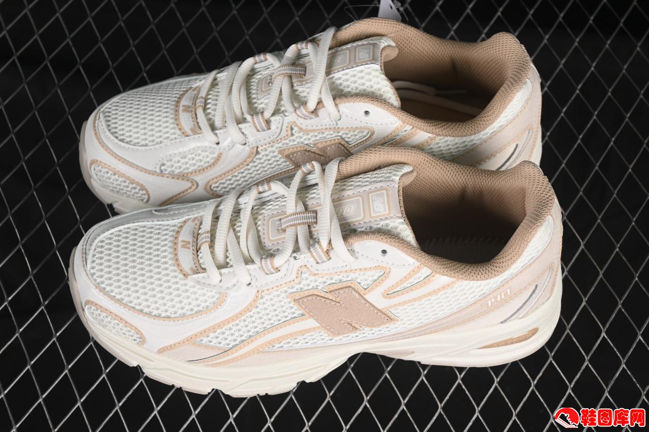 New Balance 740复刻跑鞋：ABZORB缓震与液态银潮流重塑