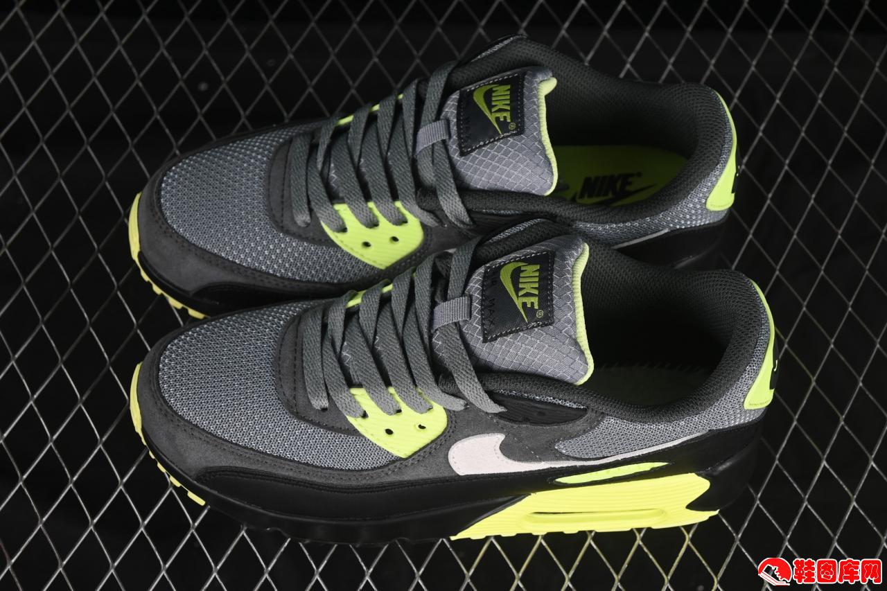 Nike Air Max 90复古跑鞋｜可视气垫+再生材质｜限量货号DM0029-012