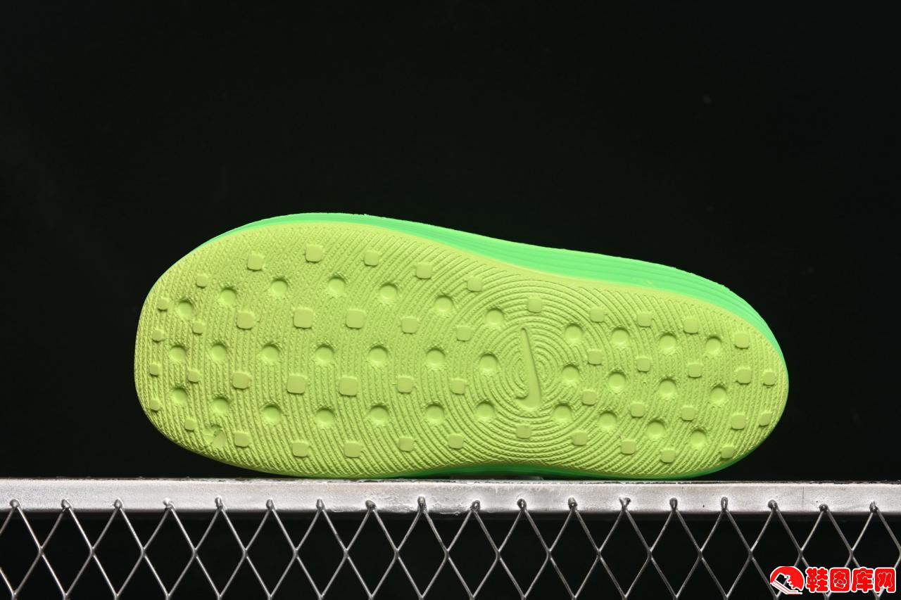 詹姆斯同款Nike ReactX凉鞋：夏日出街与运动恢复的完美伴侣