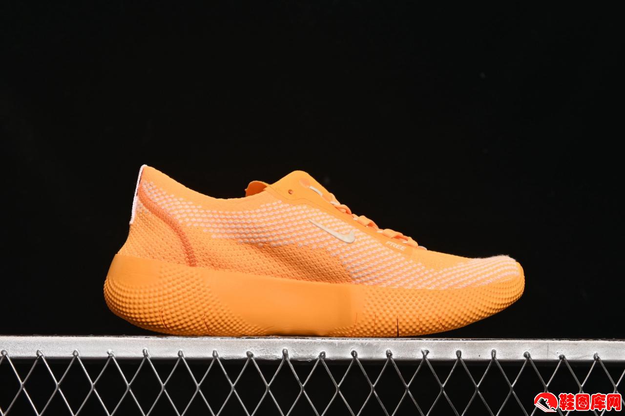 赤足感黑科技！Nike Free 2025：华夫底重生+毫米级飞织，解放双足