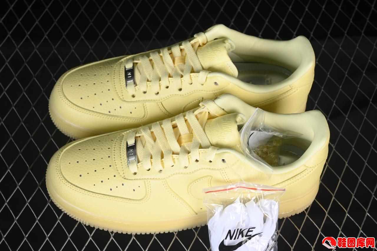 Nike空军一号'07低帮板鞋 原厂配置经典复刻 CZ8065-800