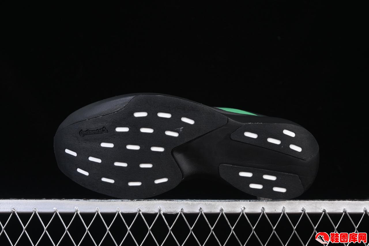 Adizero Evo SL以138克刷新超轻跑鞋纪录 阿迪货号KI3392
