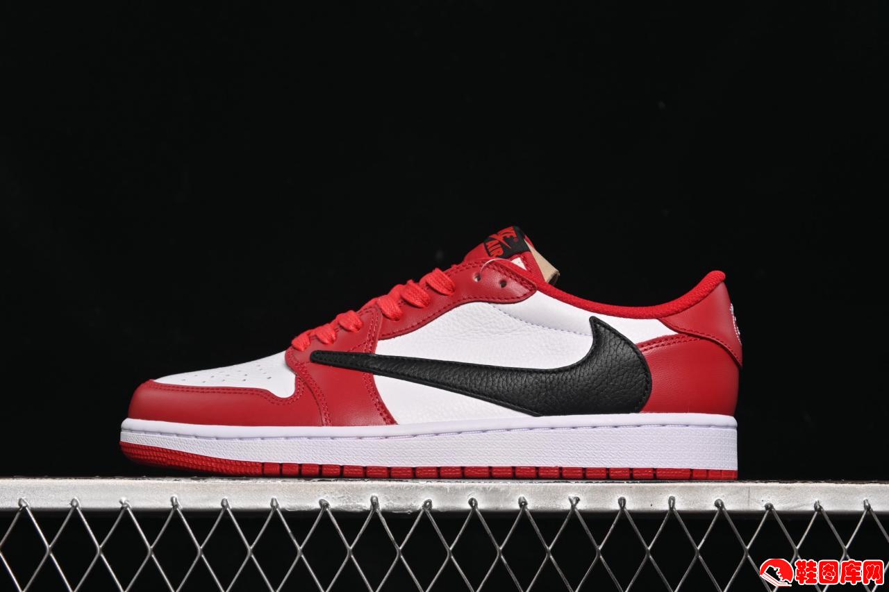 Travis Scott x Air Jordan 1 Low OG 