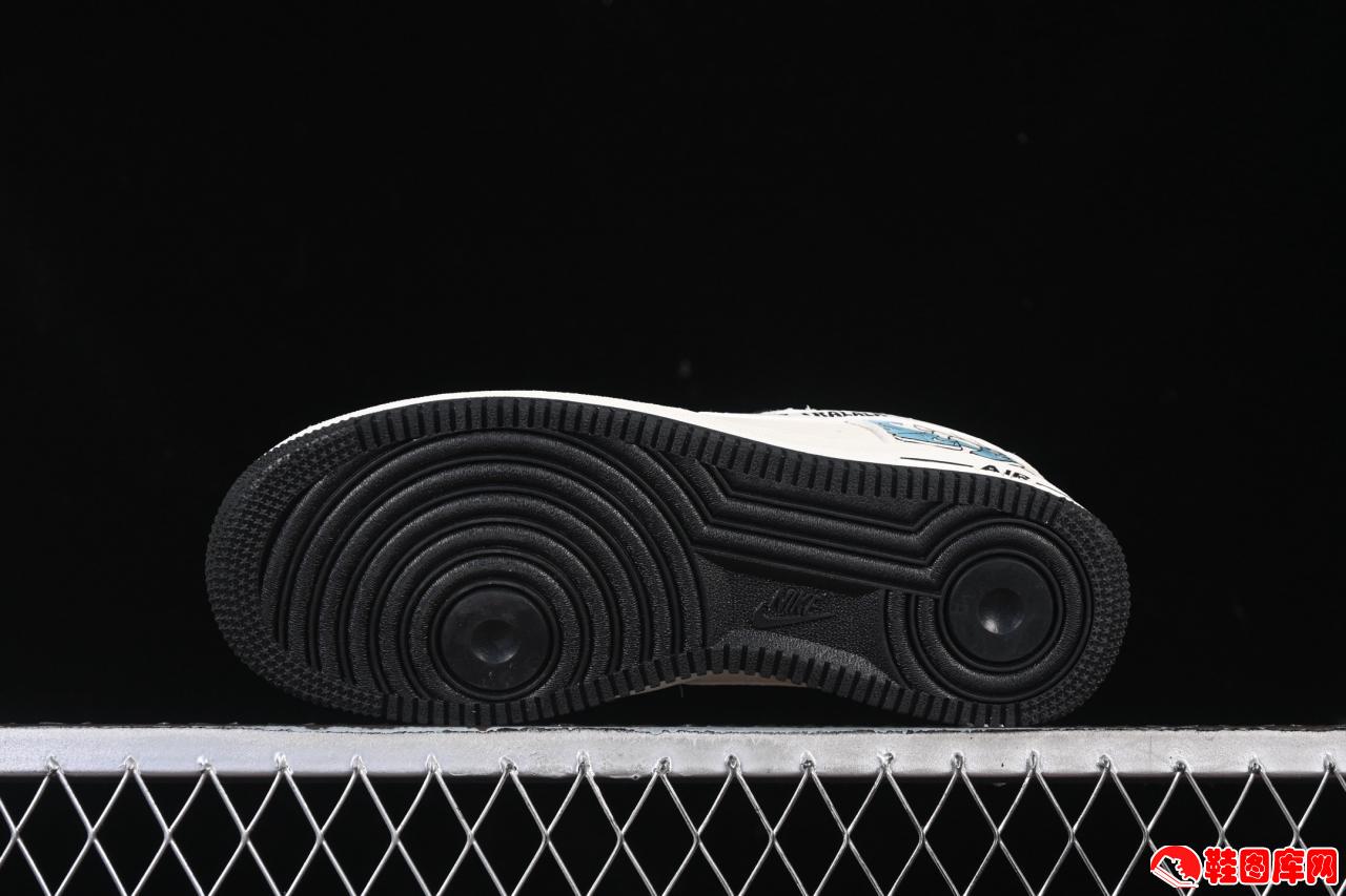 Nike Air Force 1'07 Low 海外山海经限定版：原厂配置重塑经典低帮板鞋