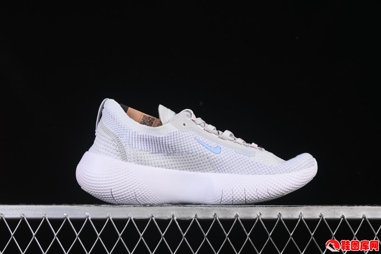 Nike Free 2025 新款飞织跑鞋：卓越透气与精准缓震，打造自然律动体验