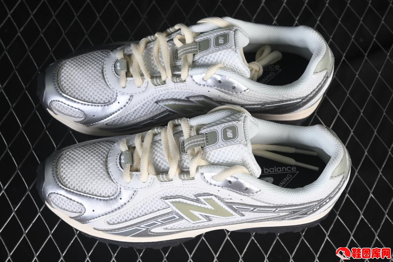 New Balance 204系列复古慢跑鞋：透气网面与舒适缓震科技，重塑都市日常与轻运动风尚