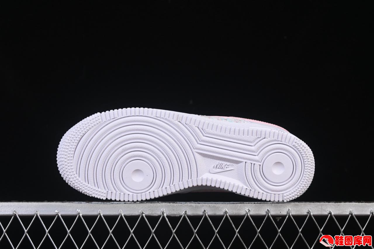 Nike Air Force 1'07低帮休闲鞋 纯欲小香风定制款 ZH0316-095 原版气垫舒适百搭