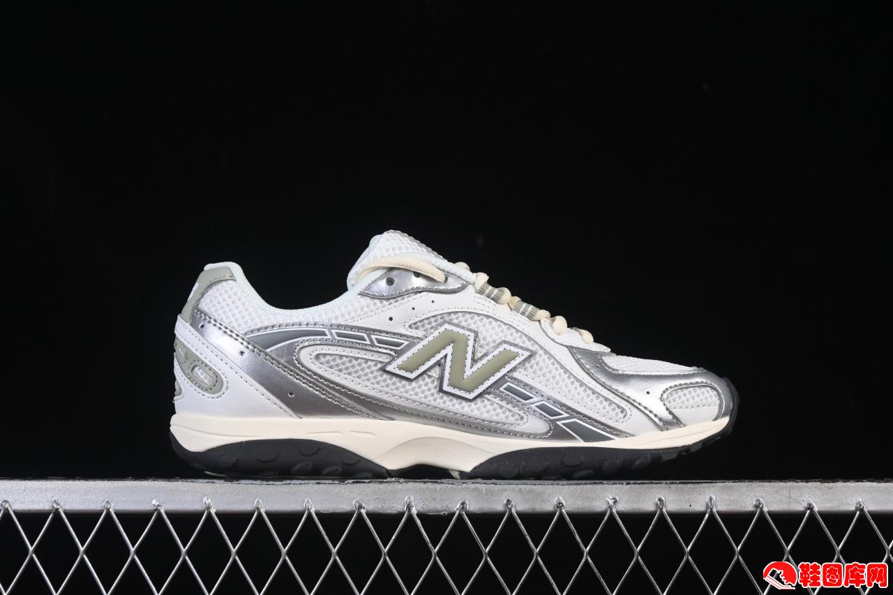 New Balance 204系列复古慢跑鞋：透气网面与舒适缓震科技，重塑都市日常与轻运动风尚