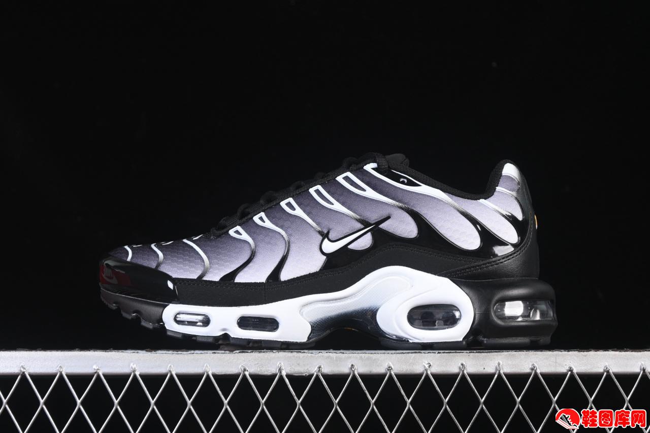 Nike Air Max Plus DM0032-003 Max版复古气垫跑鞋 ZP级用料撞色设计缓震舒适男女同款