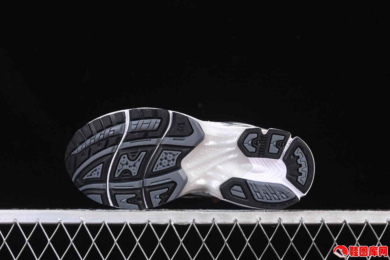 Asics Gel-Kayano 14 亚瑟士专业跑鞋：FF BLAST PLUS缓震科技与3D可视GEL