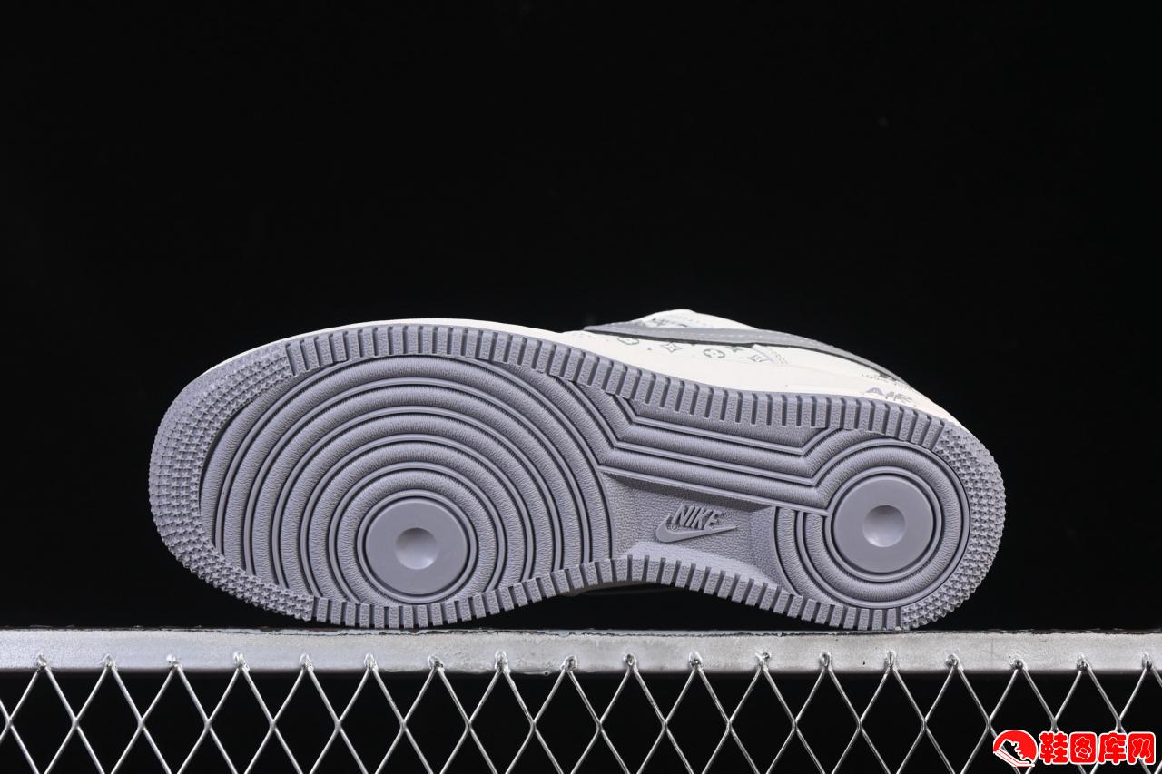 Nike Air Force 1'07 Low LV联名印花米灰勾空军一号低帮板鞋HH7518-079正品原盒