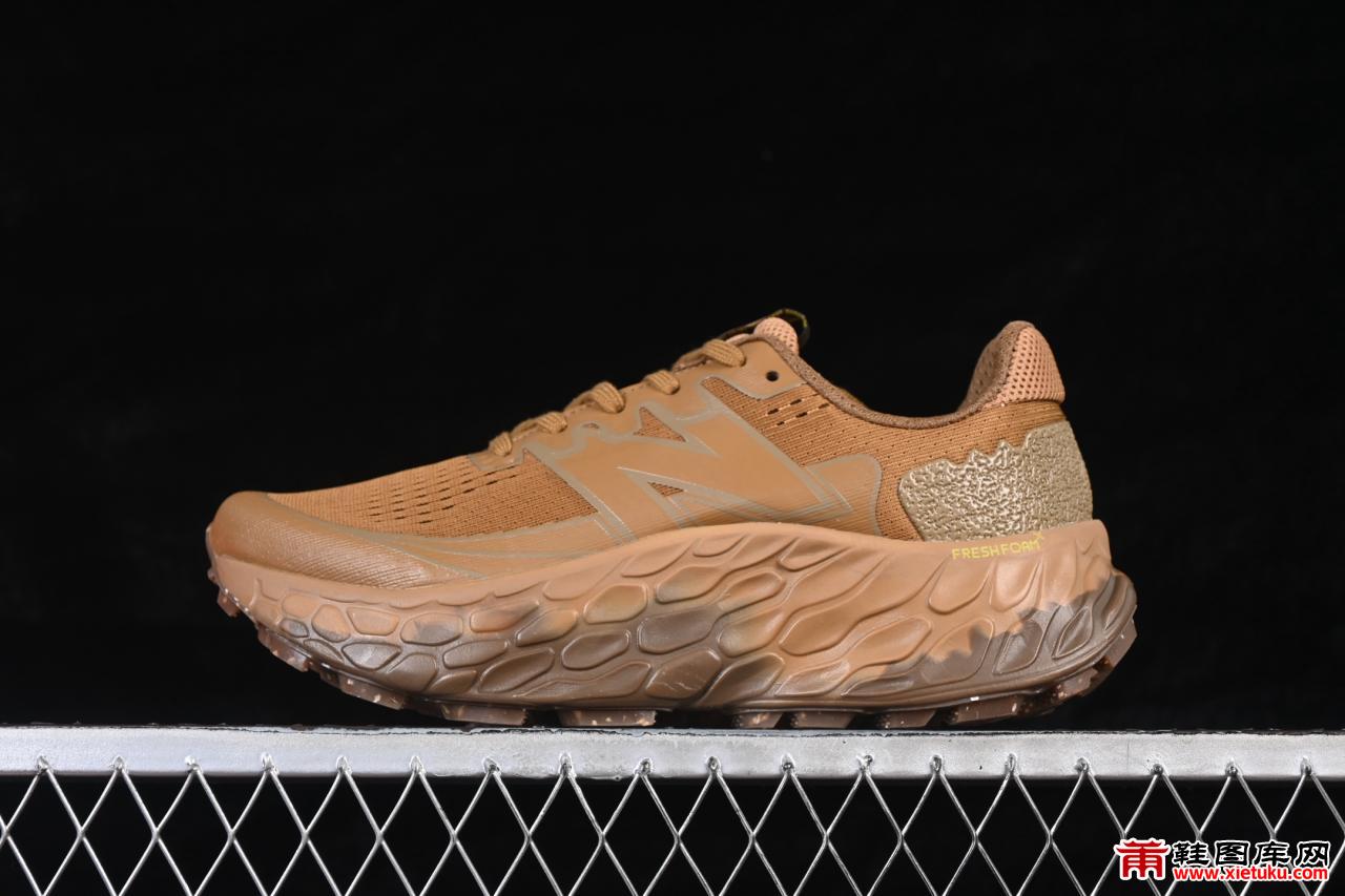 New Balance Fresh Foam X More V3TDS跑鞋评测：卓越缓震与耐磨防滑性能全解析