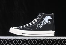 马年涂鸦新作：Converse Chuck 70s 162050C的东方美学与街头潮流碰撞