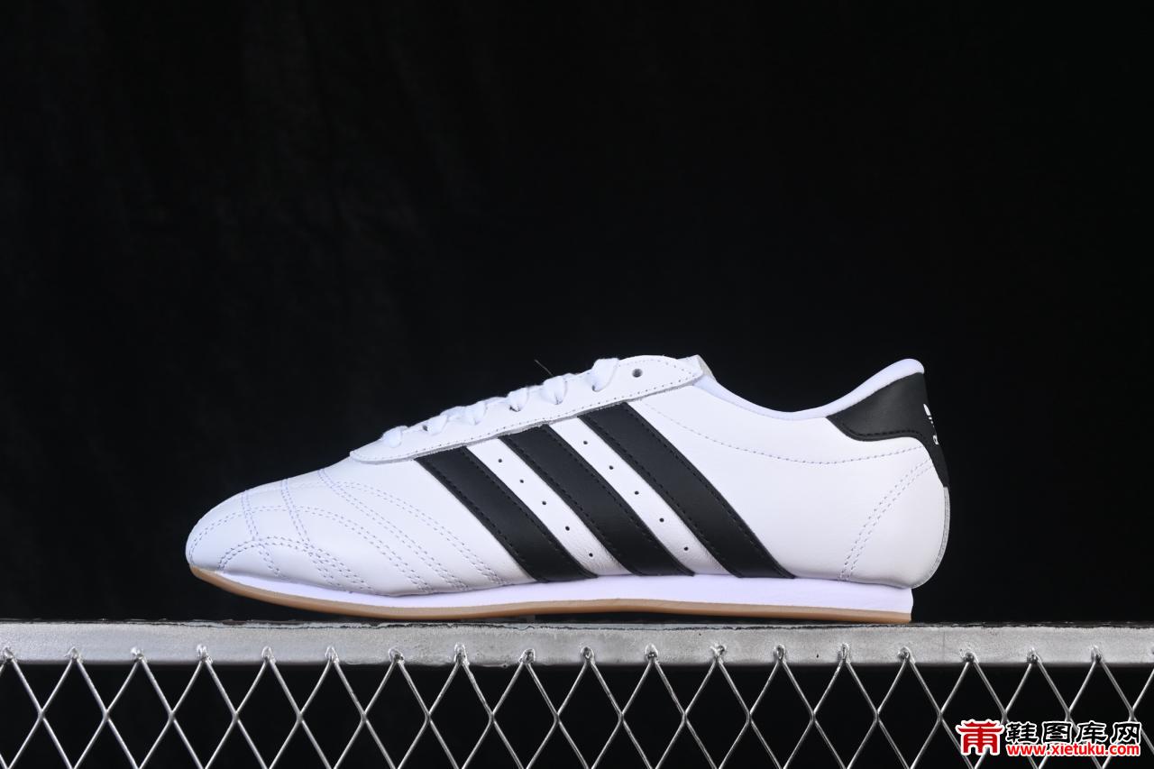 薄底美学的回归：Adidas Taekwondo JS1194复古跆拳道鞋的日常主义