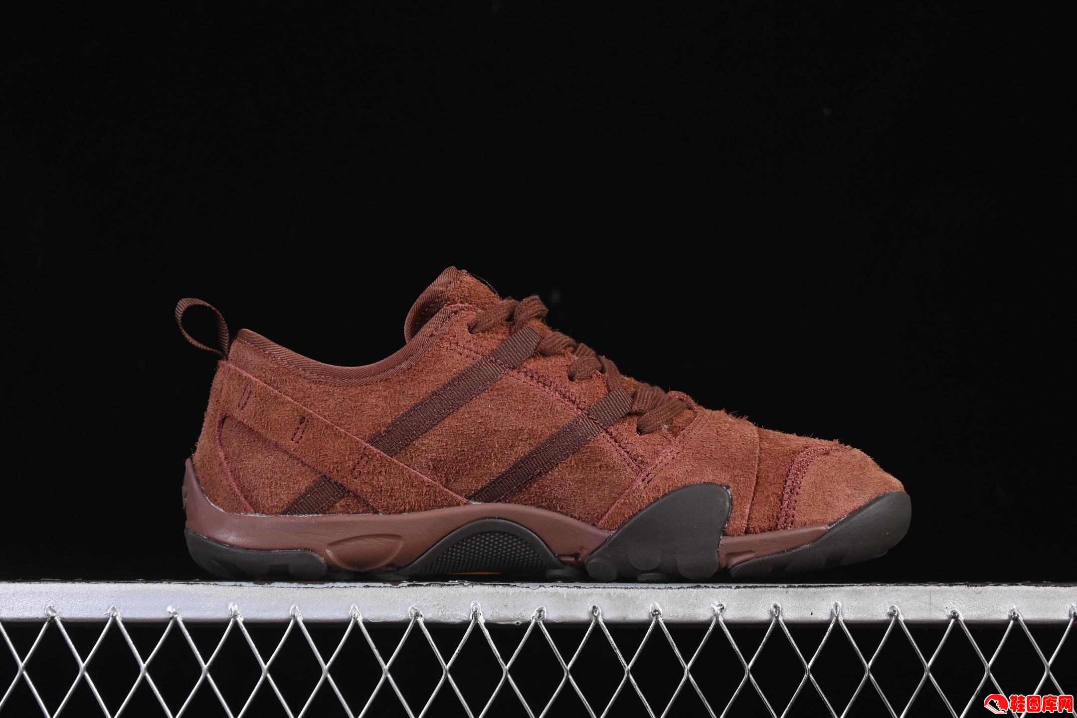 New Balance MT10OPR赤足感休闲鞋测评：Vibram大底+4mm低落差，舒适贴地行走体验